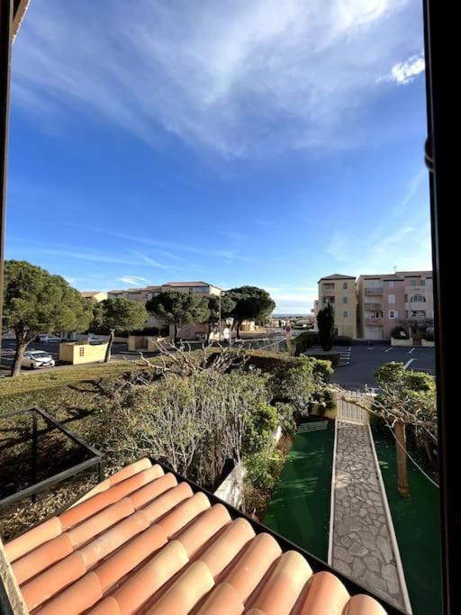 St-Pierre-La-Mer, Bel Appartement A Dans Residence Avec Piscine Et Tennis Entre 5 Et 10 Min De La Plage 弗勒里 外观 照片